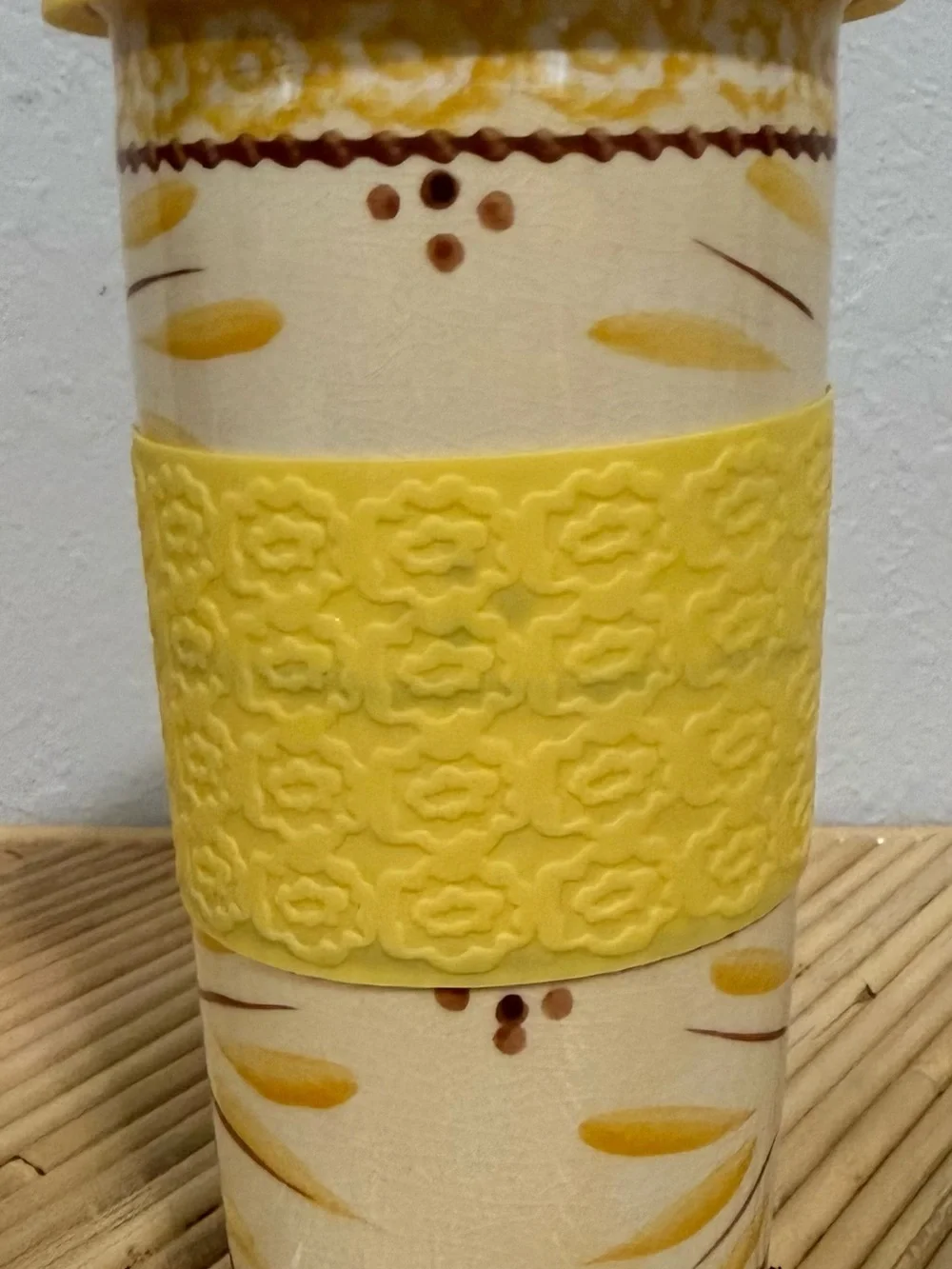 Temptations by Tara Old World Yellow Travel 7.5